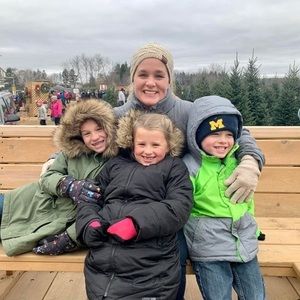 Meet your Posher, Cory